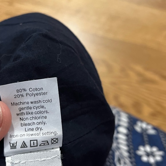 J. Crew, size 8, mini skirt, navy/whitedaisy pattern. - Picture 10 of 10